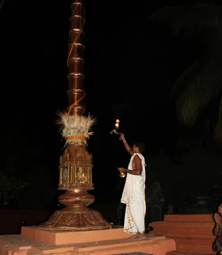 Dvajarohanam Flag Hoisting of Nithyotsava Flag after Karthigai deepam