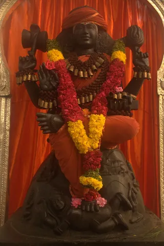 http://nithyananda.org/sites/default/files/photo-gallery/IMG_0168.jpg
