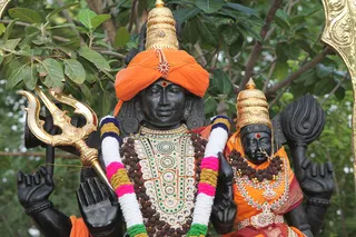 http://nithyananda.org/sites/default/files/photo-gallery/IMG_0229_0.JPG