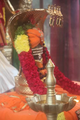 http://nithyananda.org/sites/default/files/photo-gallery/IMG_0446.JPG