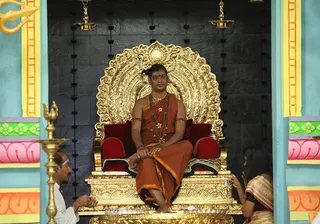 http://nithyananda.org/sites/default/files/photo-gallery/IMG_0519-crop.JPG