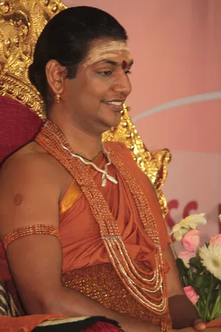 http://nithyananda.org/sites/default/files/photo-gallery/IMG_0582_0.JPG