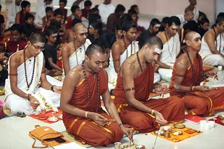 http://nithyananda.org/sites/default/files/photo-gallery/IMG_0593_0.JPG