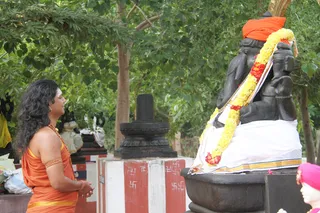 http://nithyananda.org/sites/default/files/photo-gallery/IMG_0599_0.JPG