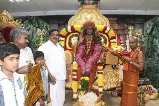 http://nithyananda.org/sites/default/files/photo-gallery/IMG_0805.JPG