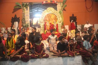 http://nithyananda.org/sites/default/files/photo-gallery/IMG_0832.JPG