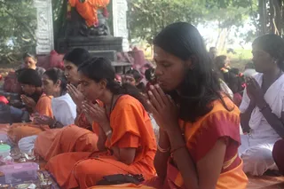 http://nithyananda.org/sites/default/files/photo-gallery/IMG_1276.JPG
