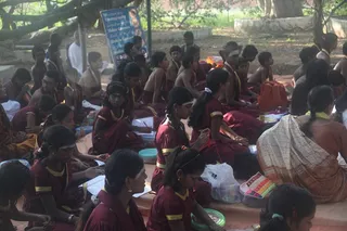 http://nithyananda.org/sites/default/files/photo-gallery/IMG_1324_0.JPG