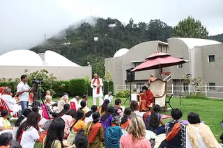 http://nithyananda.org/sites/default/files/photo-gallery/IMG_1515_0.JPG
