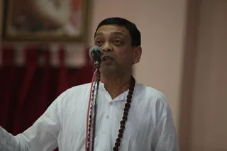 http://nithyananda.org/sites/default/files/photo-gallery/IMG_1528_0.JPG
