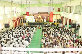 http://nithyananda.org/sites/default/files/photo-gallery/IMG_1549.JPG