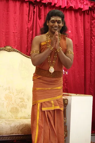 http://nithyananda.org/sites/default/files/photo-gallery/IMG_1969_0.JPG