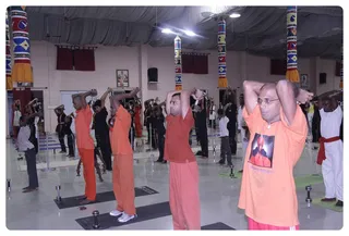 http://nithyananda.org/sites/default/files/photo-gallery/IMG_2116.JPG