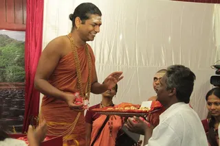 http://nithyananda.org/sites/default/files/photo-gallery/IMG_2130.JPG