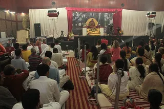 http://nithyananda.org/sites/default/files/photo-gallery/IMG_2215.JPG