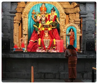 http://nithyananda.org/sites/default/files/photo-gallery/IMG_2266.JPG