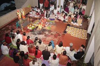 http://nithyananda.org/sites/default/files/photo-gallery/IMG_2273_1.JPG