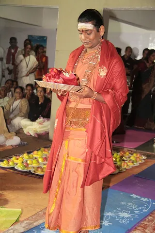 http://nithyananda.org/sites/default/files/photo-gallery/IMG_2287_0.JPG