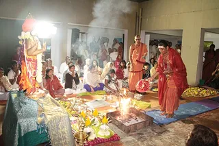 http://nithyananda.org/sites/default/files/photo-gallery/IMG_2290_0.JPG