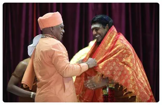 http://nithyananda.org/sites/default/files/photo-gallery/IMG_2424.JPG