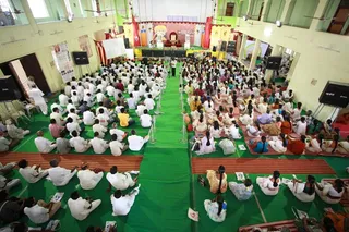 http://nithyananda.org/sites/default/files/photo-gallery/IMG_2608.JPG