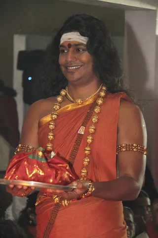http://nithyananda.org/sites/default/files/photo-gallery/IMG_2683_0.JPG