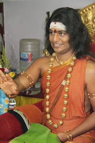 http://nithyananda.org/sites/default/files/photo-gallery/IMG_2714_0.JPG