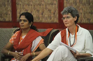 http://nithyananda.org/sites/default/files/photo-gallery/IMG_3376_0.JPG