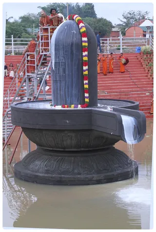 https://nithyananda.org/sites/default/files/photo-gallery/IMG_3471-2-06-13-52_0.JPG?1370293549