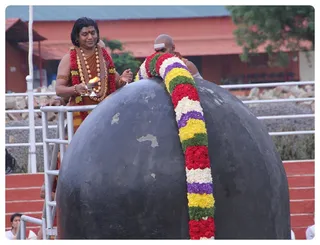 https://nithyananda.org/sites/default/files/photo-gallery/IMG_3505-2-06-13-48.JPG?1370293499