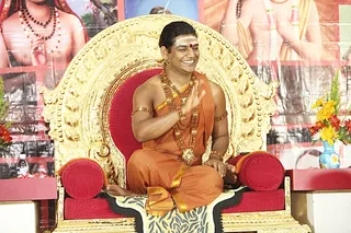 http://nithyananda.org/sites/default/files/photo-gallery/IMG_3711_2.JPG