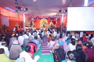 http://nithyananda.org/sites/default/files/photo-gallery/IMG_4083.JPG