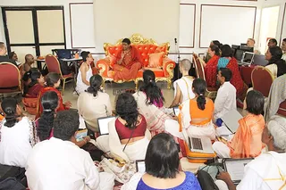http://nithyananda.org/sites/default/files/photo-gallery/IMG_4116_0.JPG