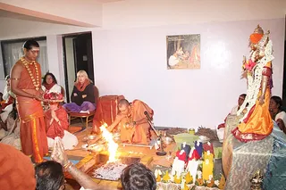 http://nithyananda.org/sites/default/files/photo-gallery/IMG_4268_0.JPG