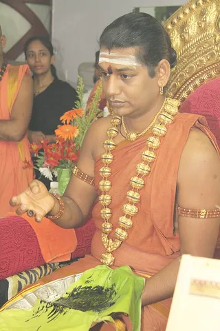 http://nithyananda.org/sites/default/files/photo-gallery/IMG_4299.JPG