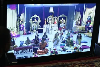 http://nithyananda.org/sites/default/files/photo-gallery/IMG_4729_0.JPG