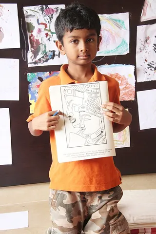 http://nithyananda.org/sites/default/files/photo-gallery/IMG_4919_0.JPG