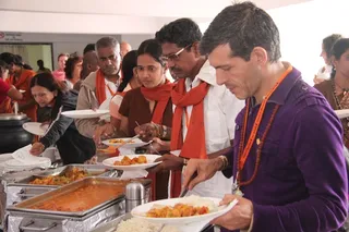 http://nithyananda.org/sites/default/files/photo-gallery/IMG_5240_0.JPG