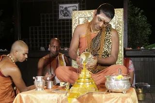 http://nithyananda.org/sites/default/files/photo-gallery/IMG_5255.JPG