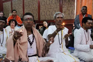 http://nithyananda.org/sites/default/files/photo-gallery/IMG_5462.JPG