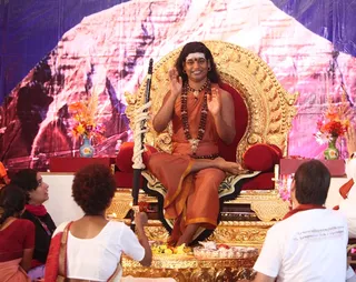http://nithyananda.org/sites/default/files/photo-gallery/IMG_5547_0.JPG