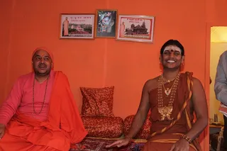 http://nithyananda.org/sites/default/files/photo-gallery/IMG_5558.JPG