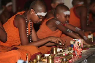 http://nithyananda.org/sites/default/files/photo-gallery/IMG_5585.JPG