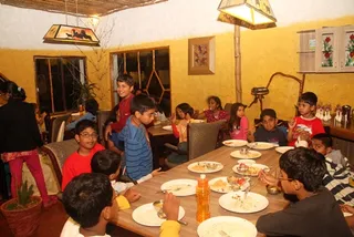 http://nithyananda.org/sites/default/files/photo-gallery/IMG_5590.JPG