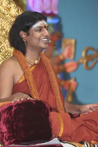 http://nithyananda.org/sites/default/files/photo-gallery/IMG_5655.JPG