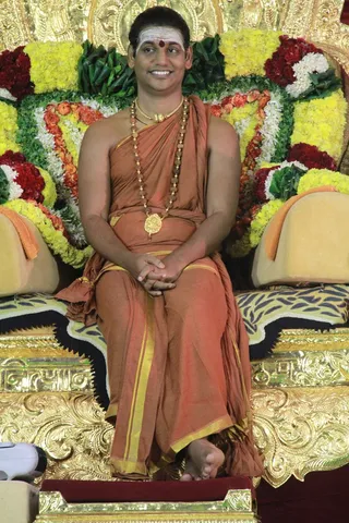 http://nithyananda.org/sites/default/files/photo-gallery/IMG_5675.JPG