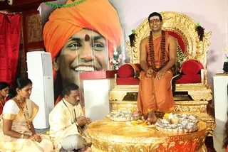 http://nithyananda.org/sites/default/files/photo-gallery/IMG_5708_0.JPG