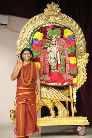 http://nithyananda.org/sites/default/files/photo-gallery/IMG_5731.JPG