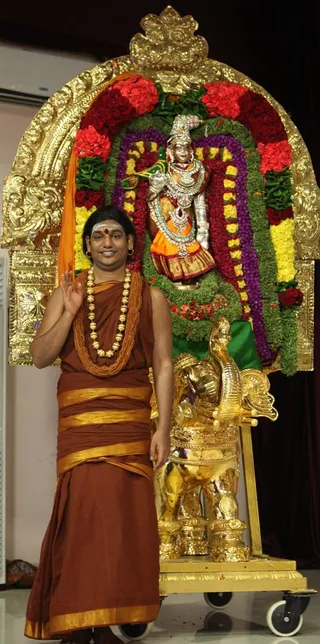 http://nithyananda.org/sites/default/files/photo-gallery/IMG_5877_0.JPG