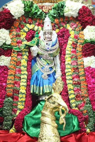 https://nithyananda.org/sites/default/files/photo-gallery/IMG_6062.JPG?1366212254